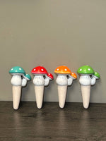 Load image into Gallery viewer, Mushroom Self-Watering Spikes
